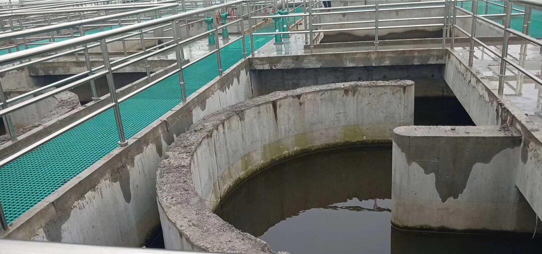 湛江污水處理廠格柵安裝案例