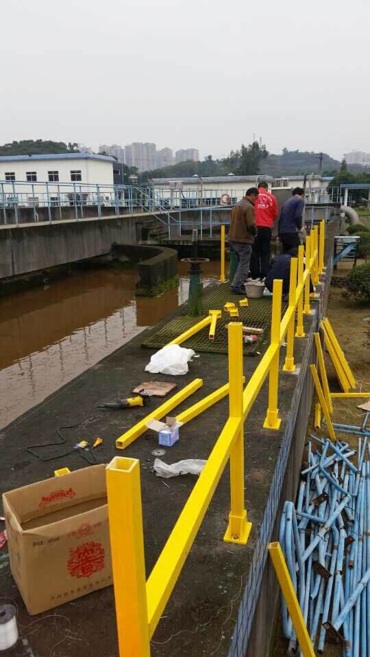 湛江玻璃鋼護欄